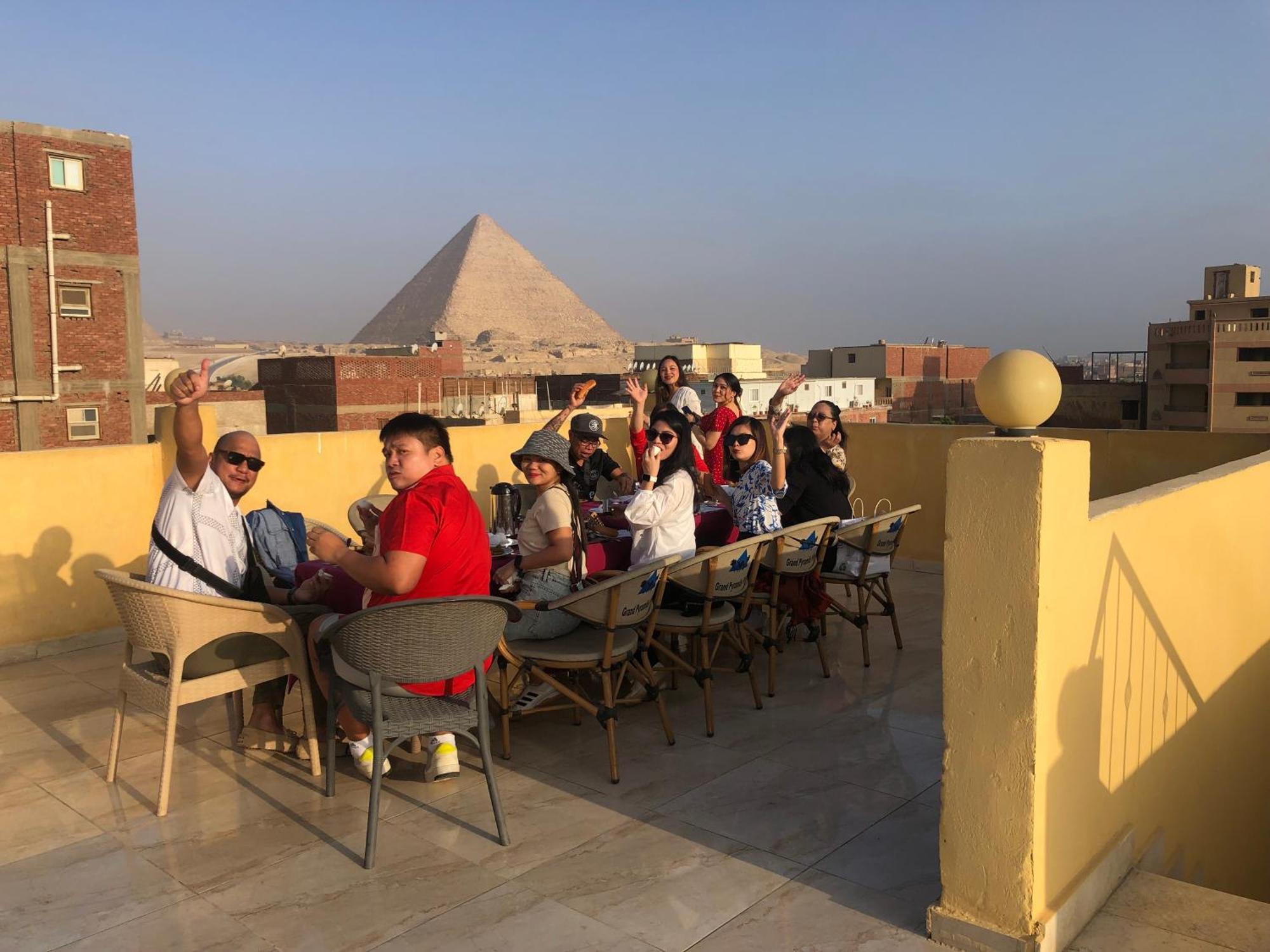 Grand Pyramid View Hotel Kafret el-Gabal Esterno foto