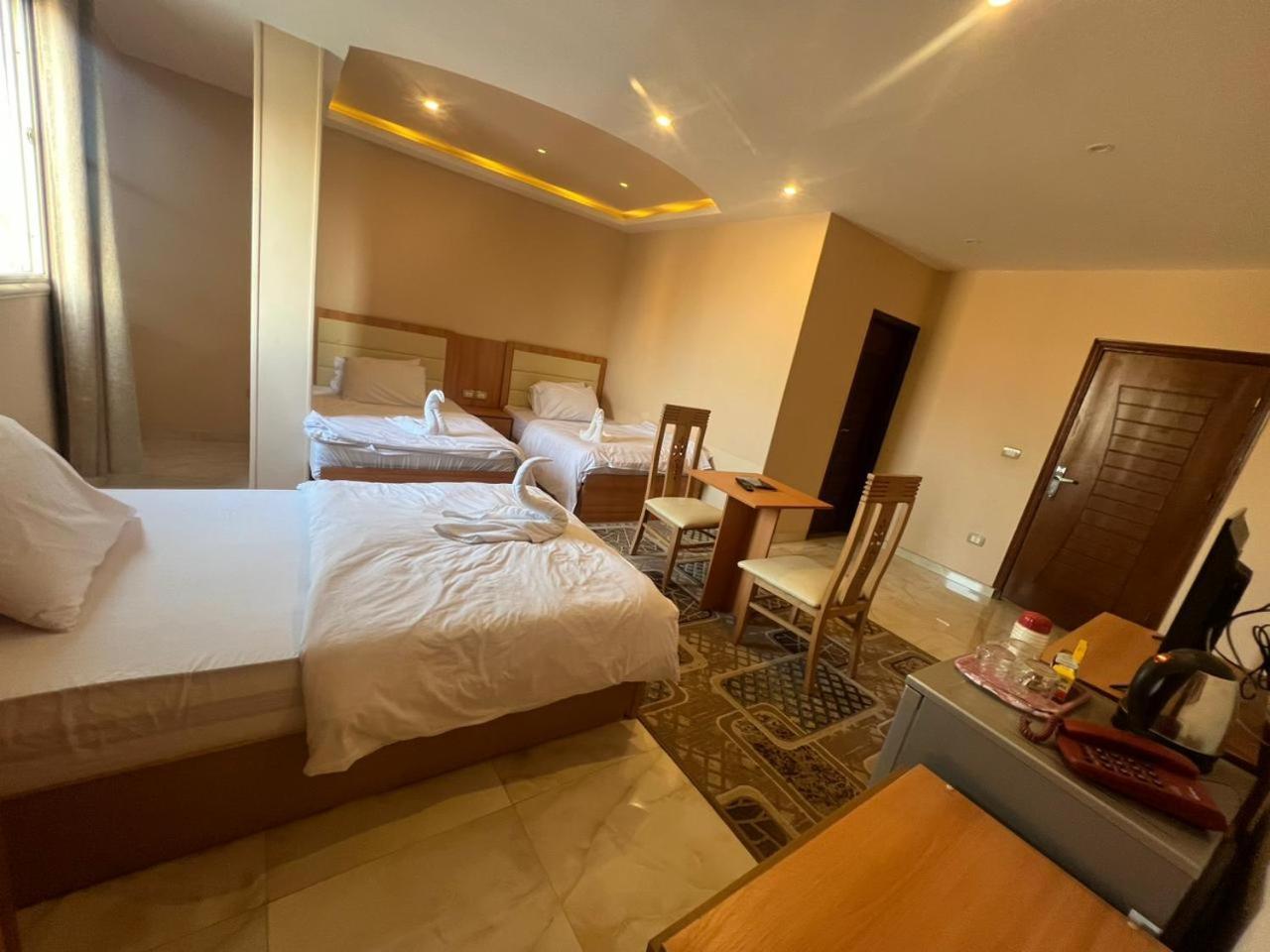 Grand Pyramid View Hotel Kafret el-Gabal Esterno foto