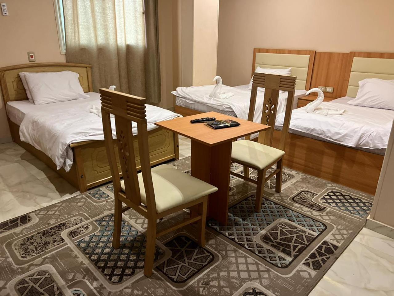 Grand Pyramid View Hotel Kafret el-Gabal Esterno foto