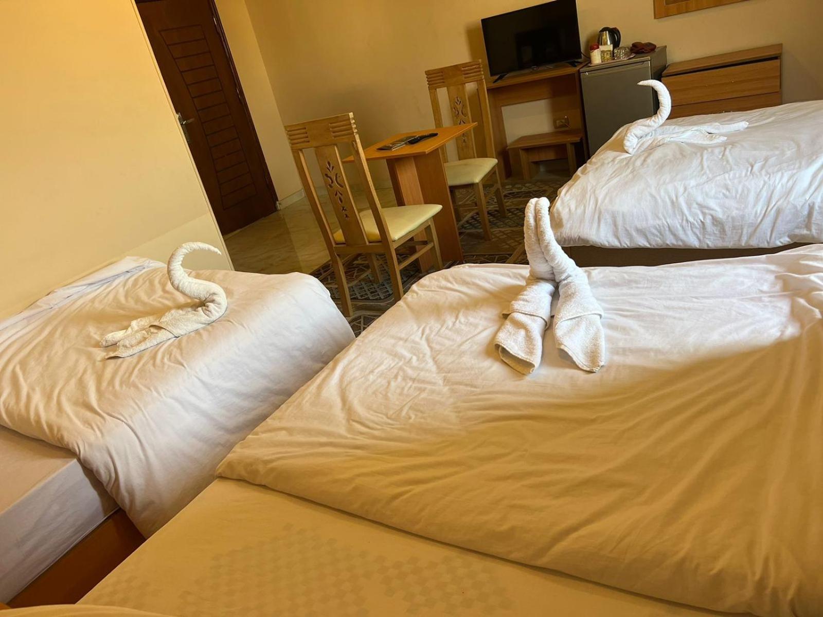 Grand Pyramid View Hotel Kafret el-Gabal Esterno foto