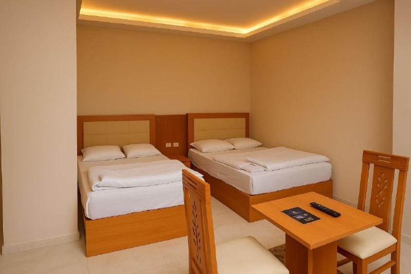 Grand Pyramid View Hotel Kafret el-Gabal Esterno foto